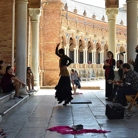 Valencia city travel post cover